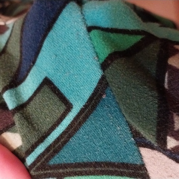 Tall and Curvy Lularoe Leggings - Picture 4 of 5